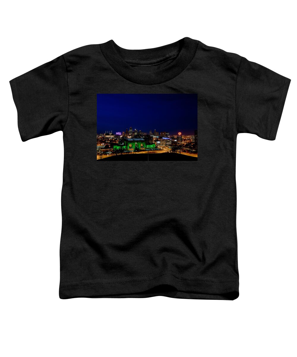 Kansas City Toddler T-Shirt featuring the photograph Metro Lights by Sennie Pierson