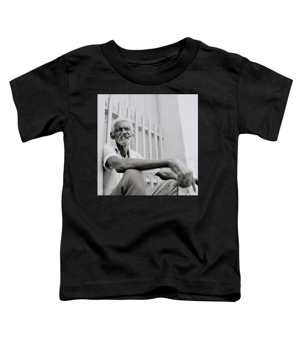 Dude Toddler T-Shirt featuring the photograph The Cigar Smoker Of Havana by Shaun Higson