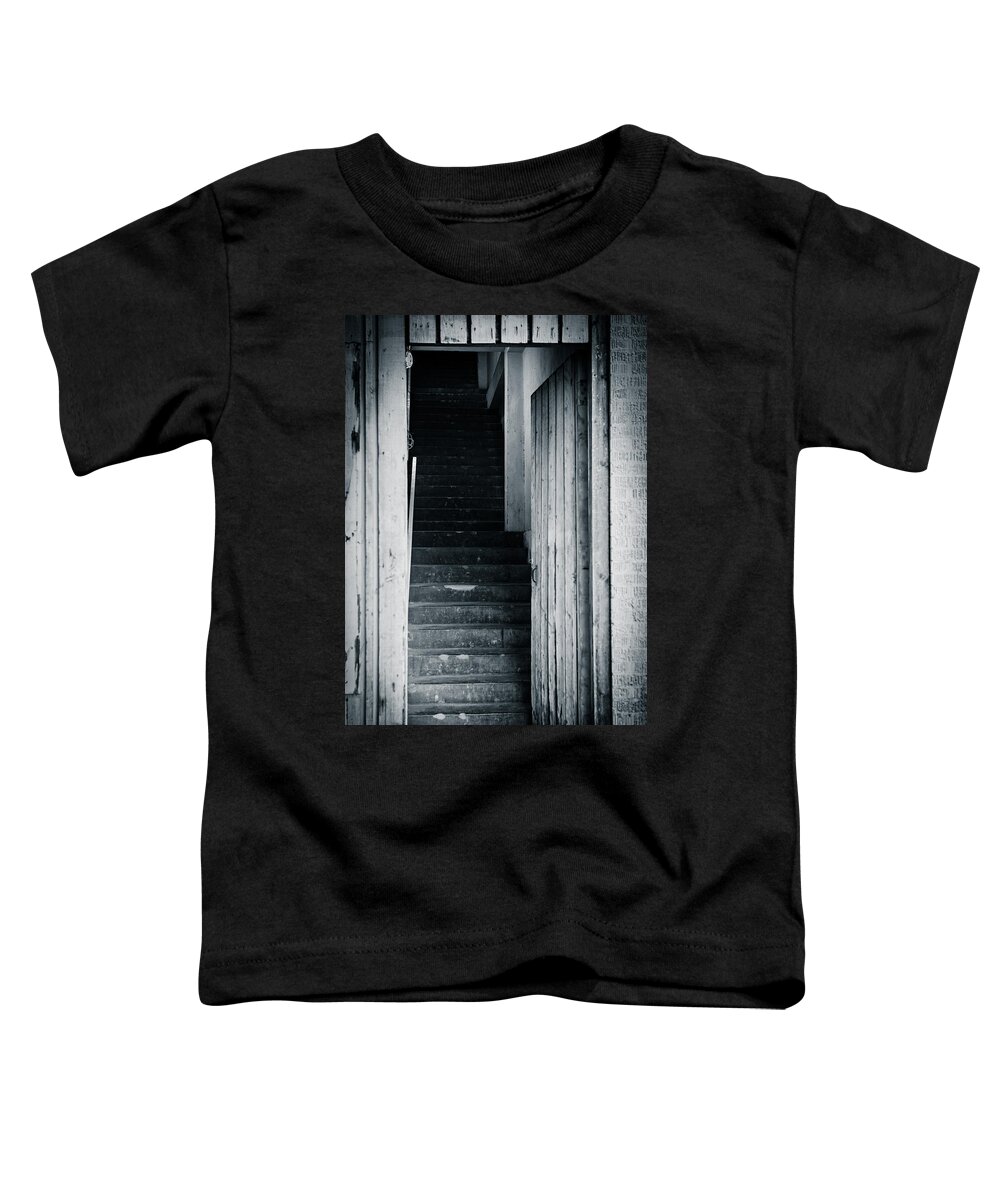 Architecture Toddler T-Shirt featuring the photograph Upward Bound by Melinda Ledsome