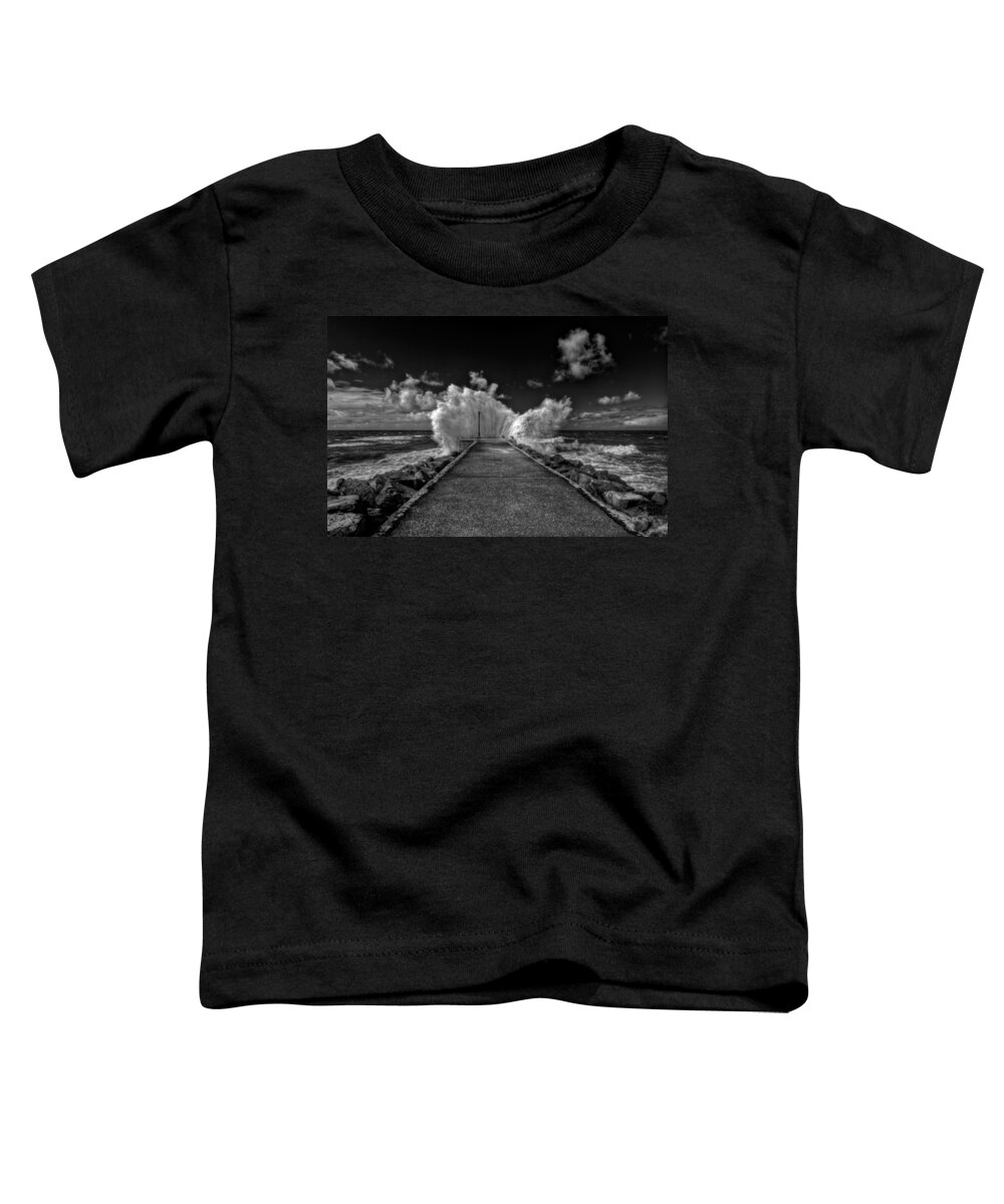 Castlerock Toddler T-Shirt featuring the photograph Wave at Castlerock by Nigel R Bell