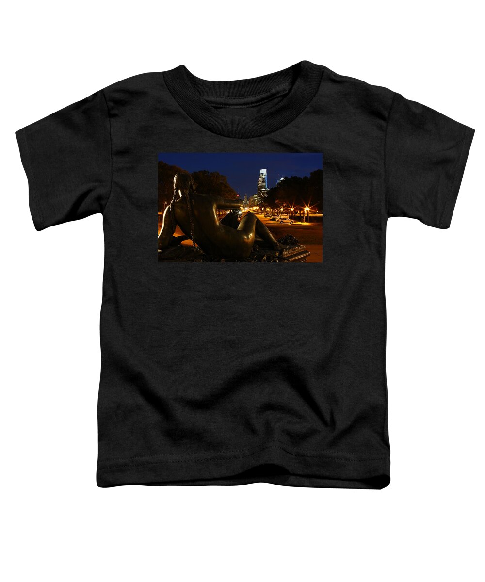 Lee Dos Santos Toddler T-Shirt featuring the photograph Fisherwoman Staring at the City - Washington Memorial Fountain - Philadelphia Museum of Art by Lee Dos Santos
