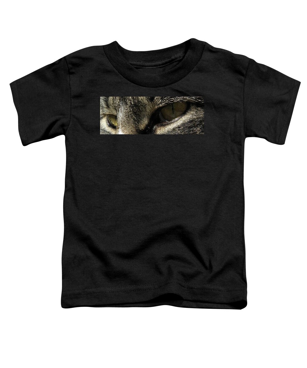 Feline Toddler T-Shirt featuring the photograph The Eyes Of A Hunter by Kim Galluzzo