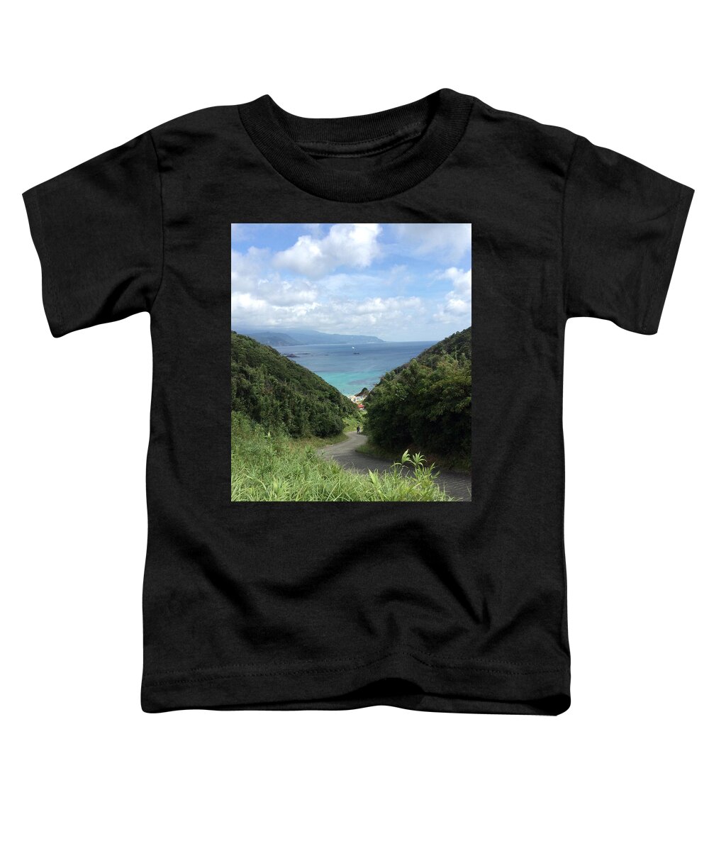 Beach Toddler T-Shirt featuring the photograph Beach by Kumiko Izumi