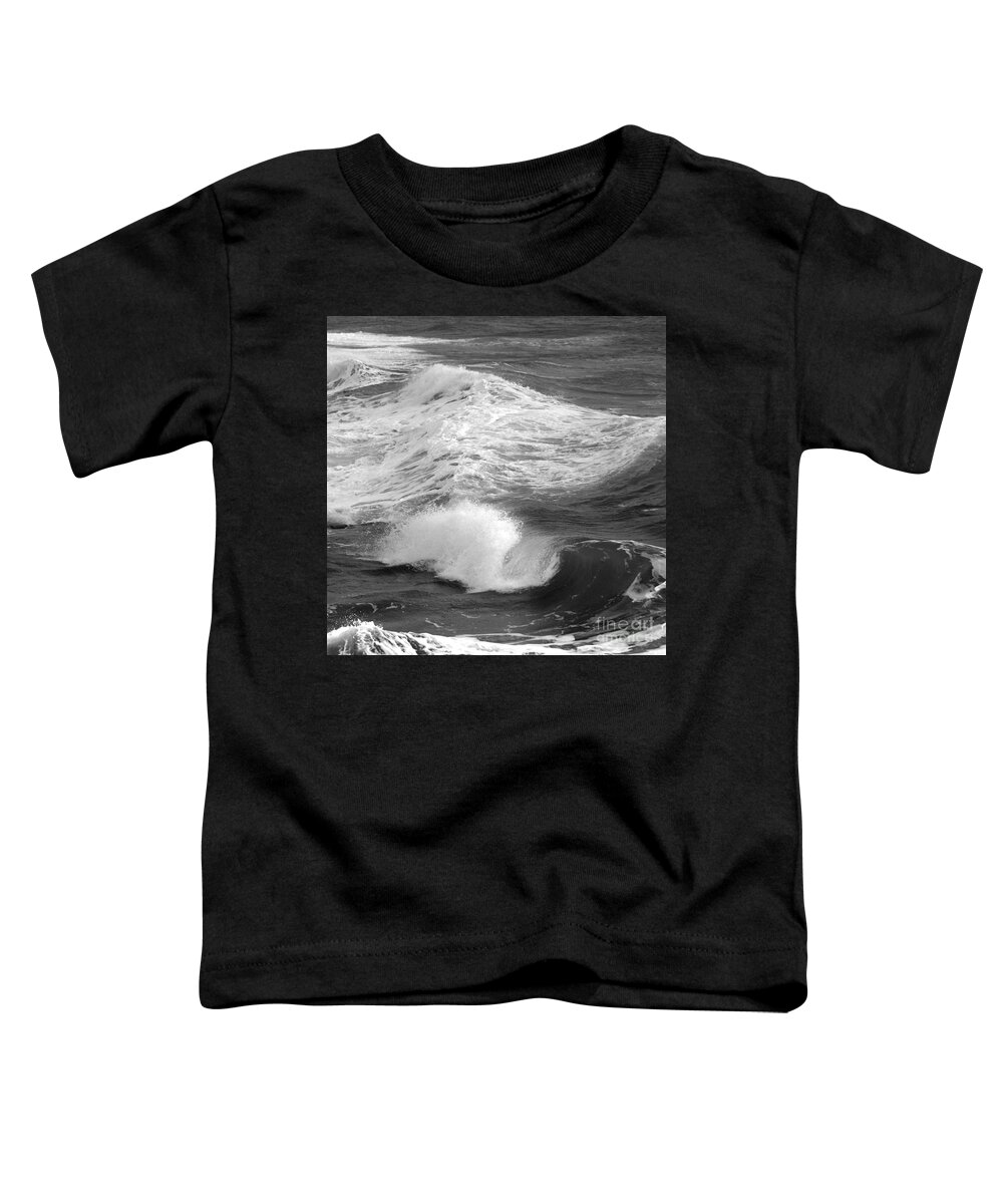 Photography By Paul Davenport Toddler T-Shirt featuring the photograph Breaking waves. 3 by Paul Davenport