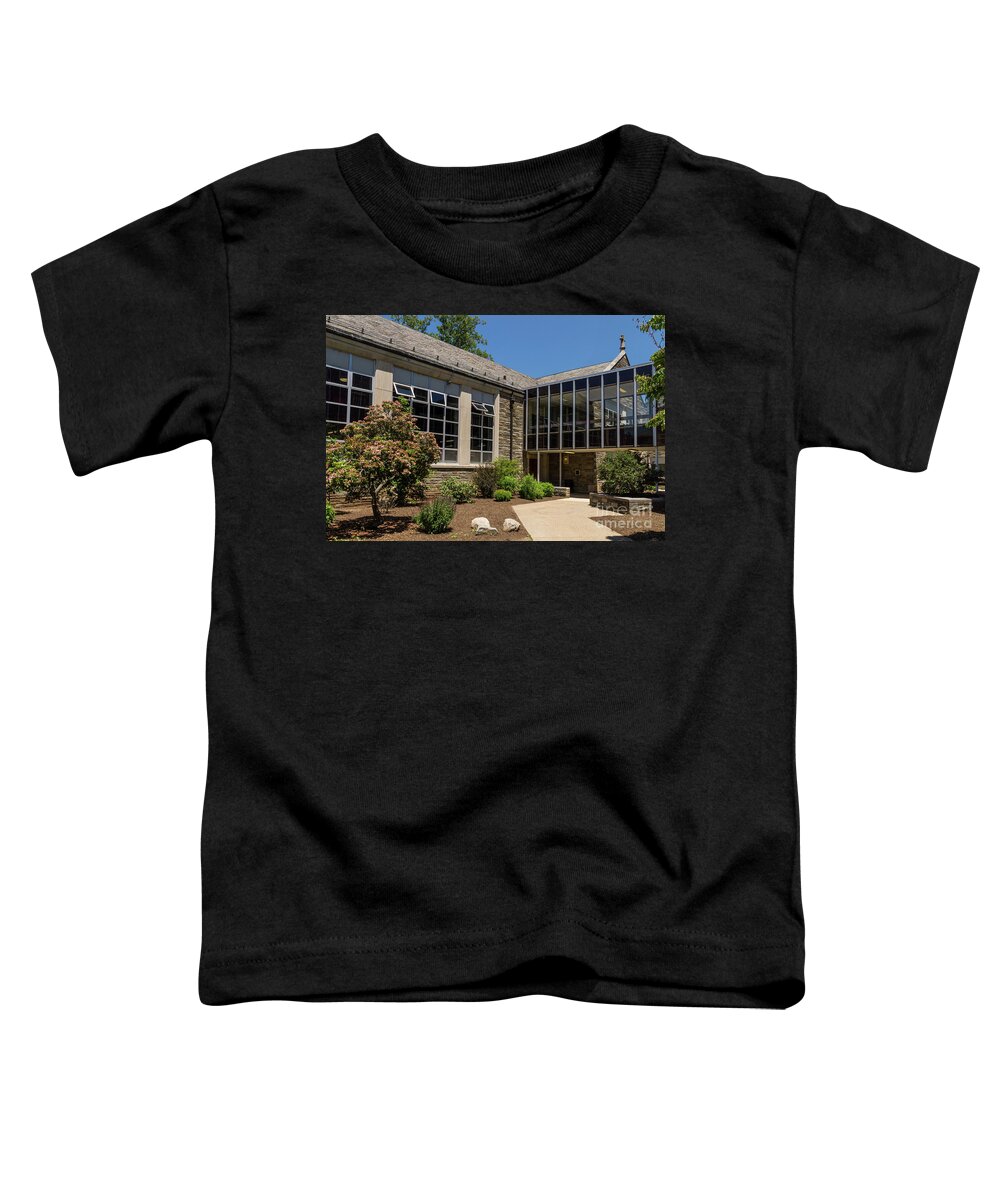 Vu Toddler T-Shirt featuring the photograph Chemical Engineering Building by William Norton