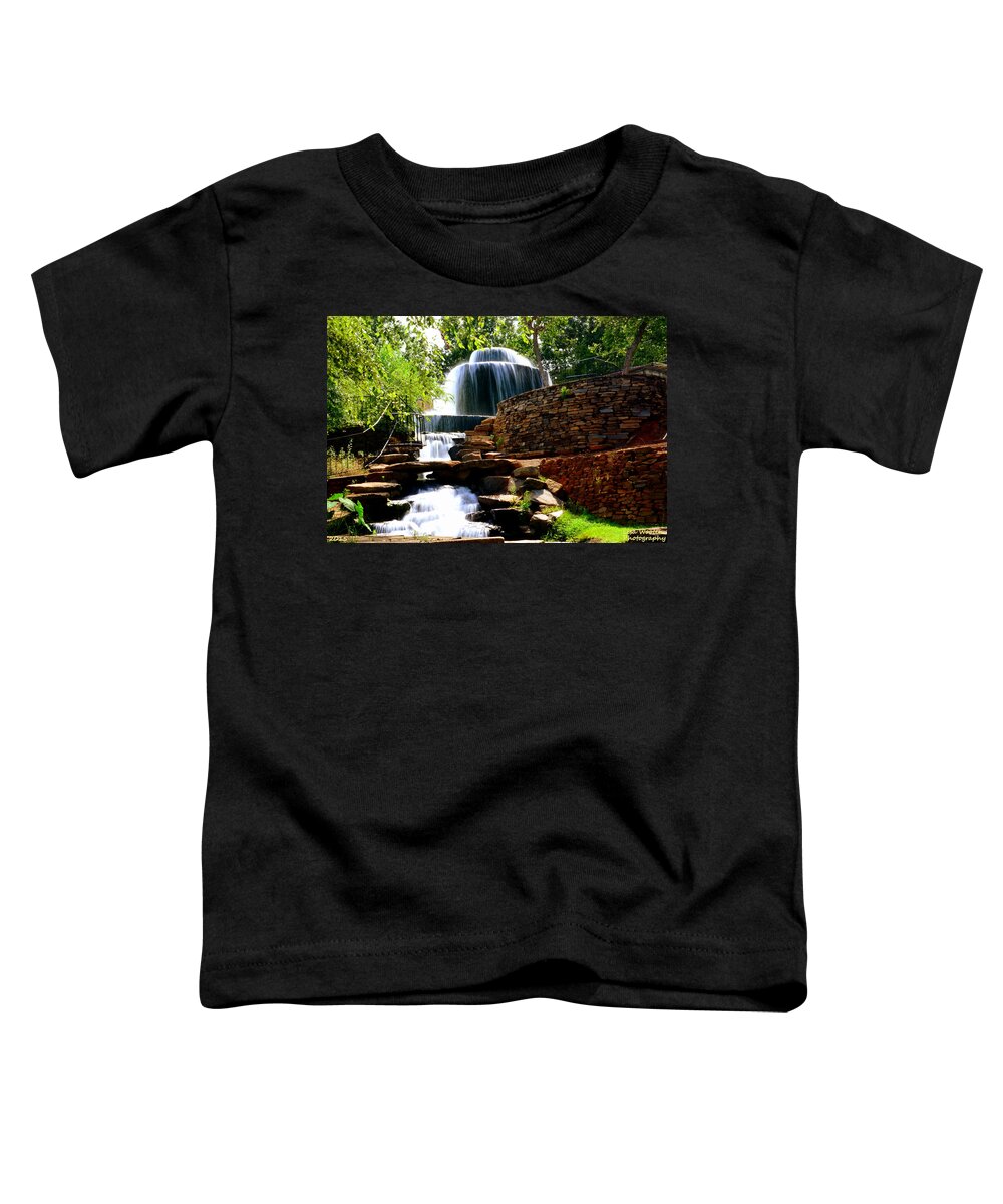 Finlay Park Toddler T-Shirt featuring the photograph Finlay Park Columbia SC Summertime by Lisa Wooten