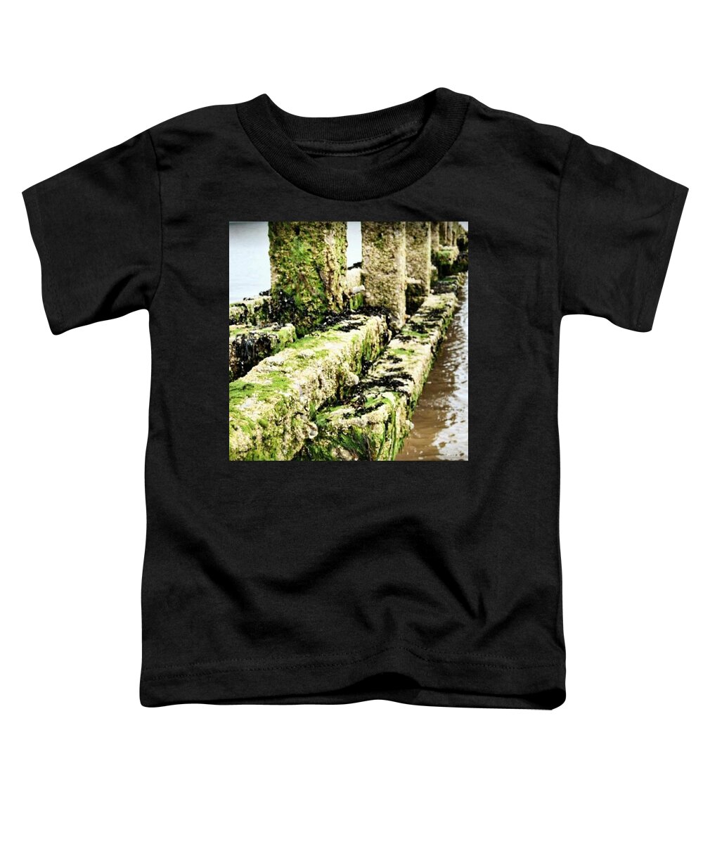 Love Toddler T-Shirt featuring the photograph I Had A Good Day Out At The Beach by Richard Atkin