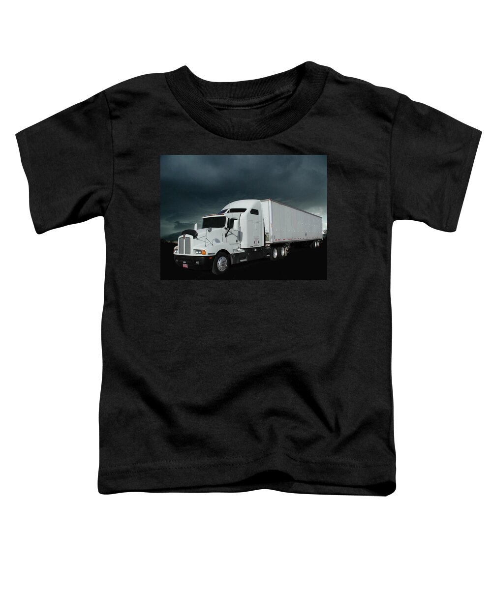 Kenworth Toddler T-Shirt featuring the photograph Kenworth T600 by DArcy Evans
