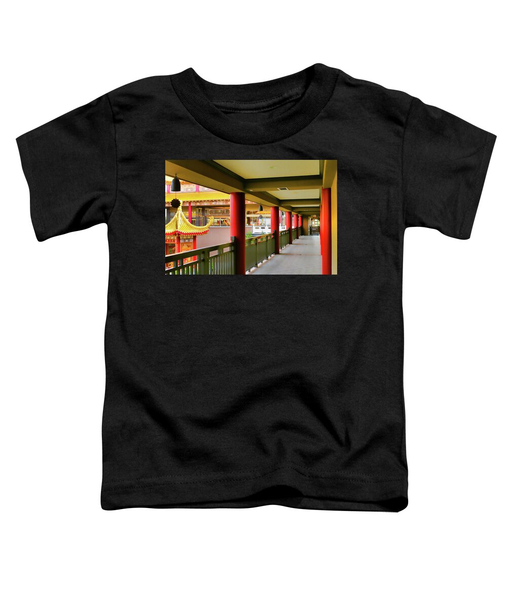 Lingyen Toddler T-Shirt featuring the photograph Lingyen Mountain Temple 25 by Lawrence Christopher