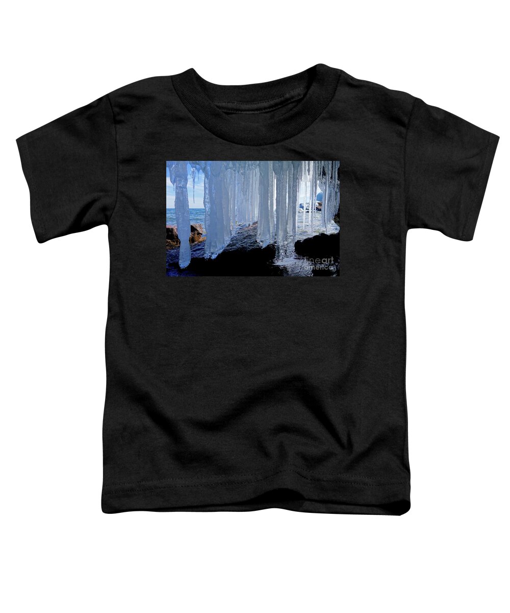 Icicles Toddler T-Shirt featuring the photograph Looking Out #2 by Sandra Updyke