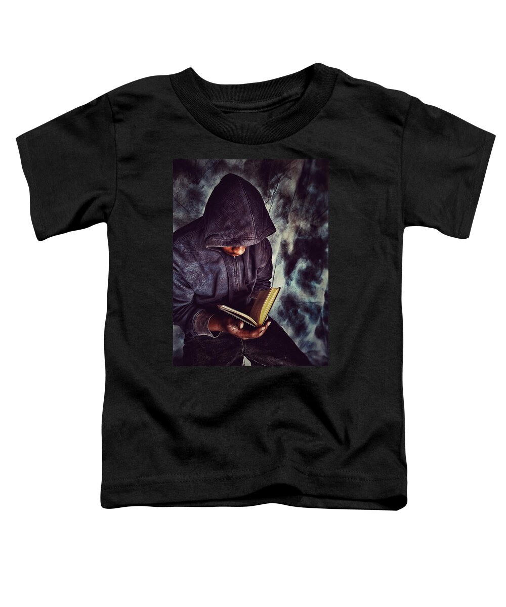 Hood Toddler T-Shirt featuring the photograph Read and Grow by Al Harden