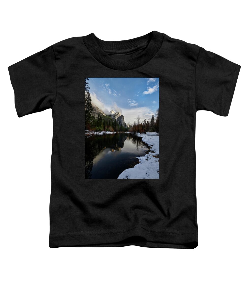 Yosemite Toddler T-Shirt featuring the photograph Yosemite Mountains at Dawn by Jon Glaser