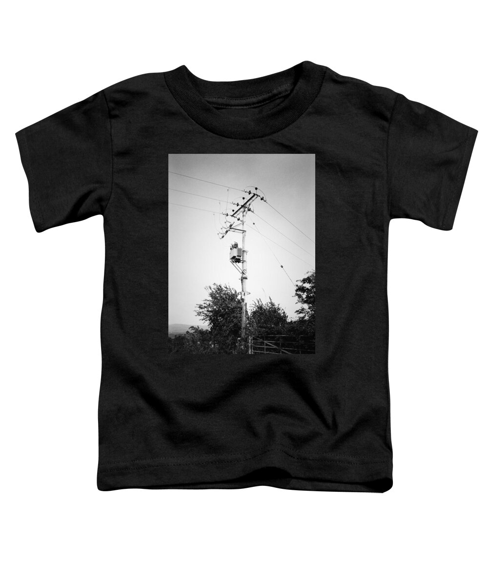 Communication Toddler T-Shirt featuring the photograph Ill Communication by Justin Farrimond