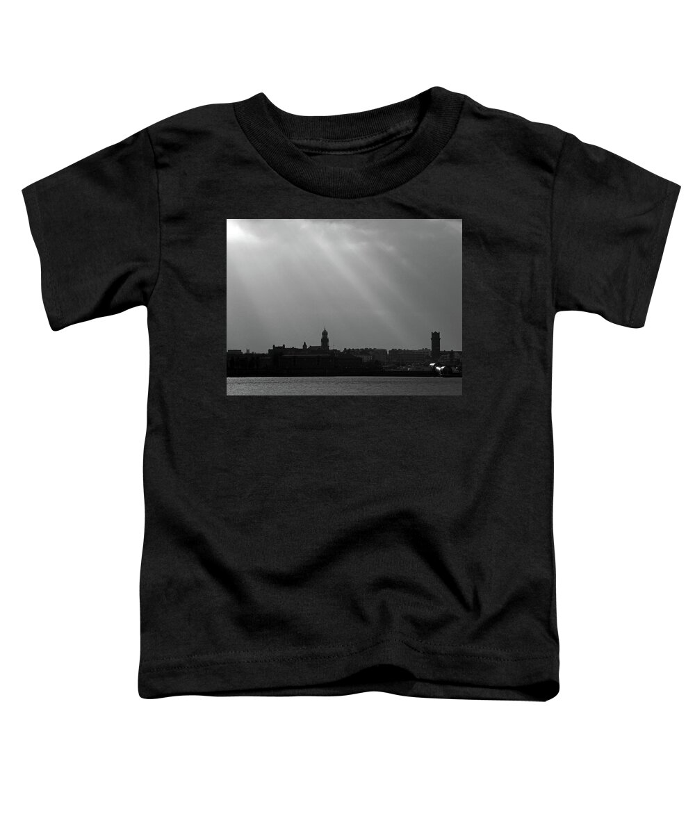 Liverpool; River Mersey; Black And White; Landscape; Cityscape; Skyline; Great Britain; Merseyside; Wirral Birkenhead; Sunbeams; Silhouette; Sky; Clouds; England; Toddler T-Shirt featuring the photograph Mersey Sunbeams by Lachlan Main