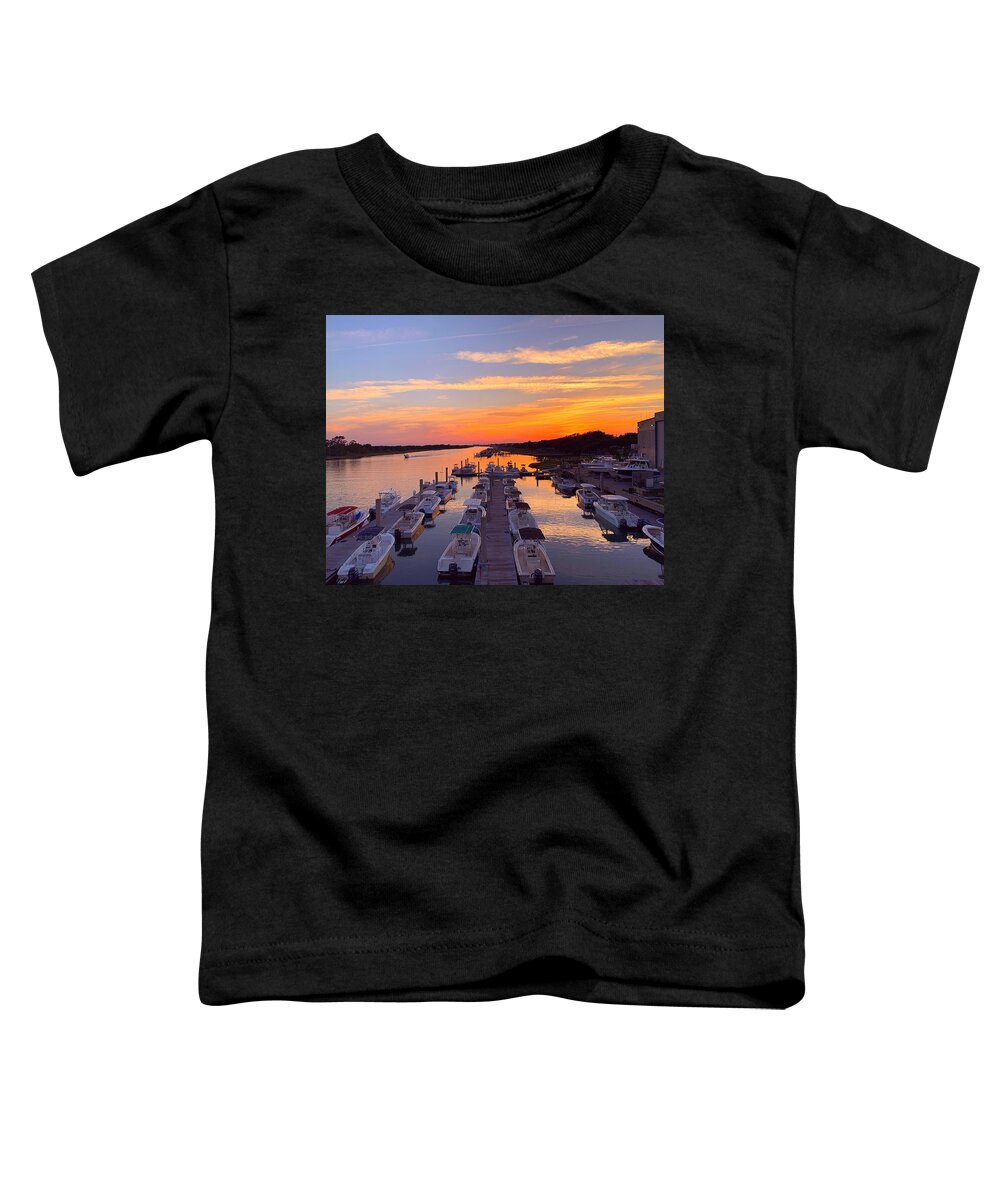 Beaufort Toddler T-Shirt featuring the photograph The Beauty of Beaufort by Lee Darnell
