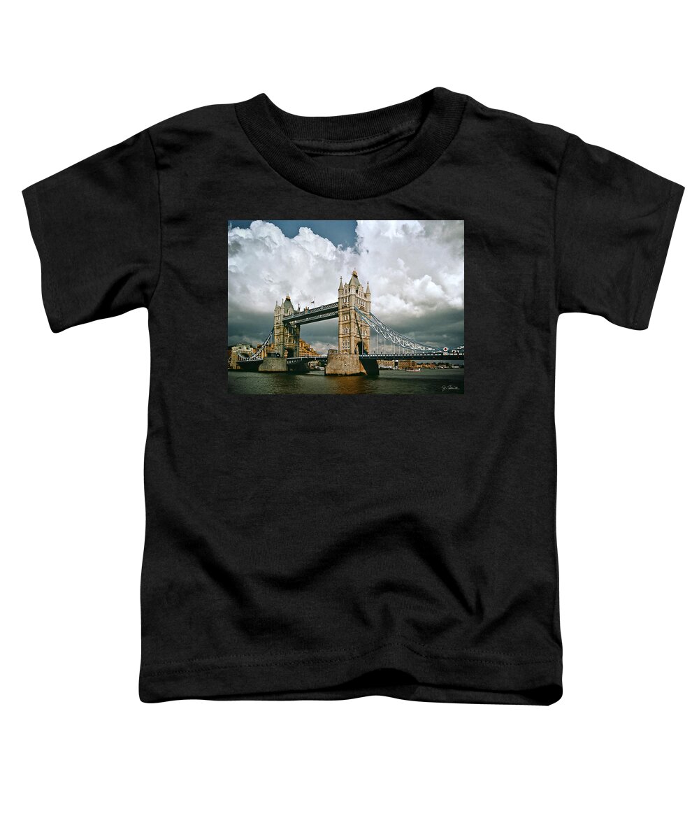 Tower Bridge Toddler T-Shirt featuring the photograph Tower Bridge Before the Storm by Joe Bonita