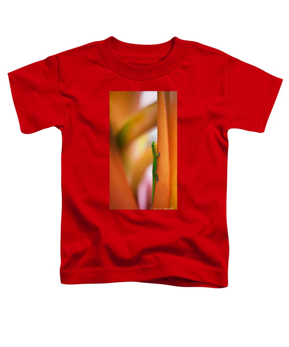 Gecko Toddler T-Shirt featuring the photograph Island Friend by Mike Reid