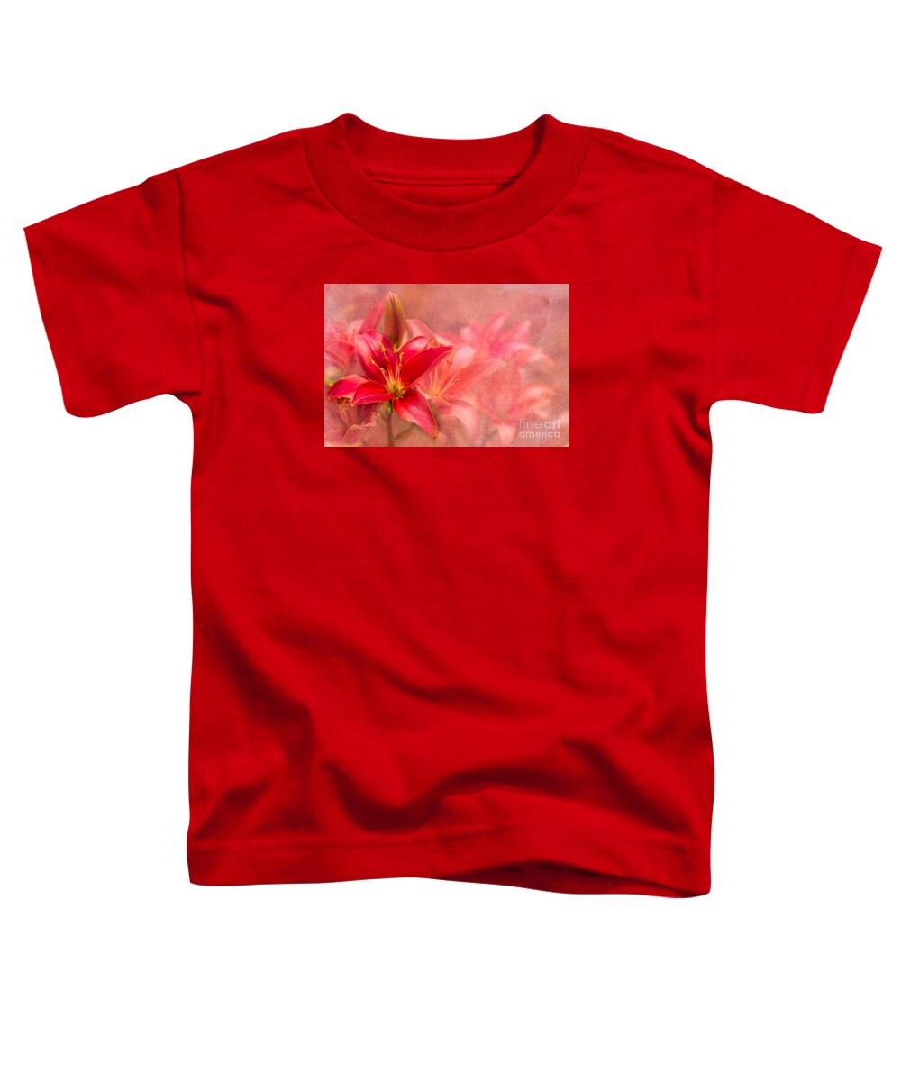 Gardens Toddler T-Shirt featuring the photograph Perfect Red by Marilyn Cornwell