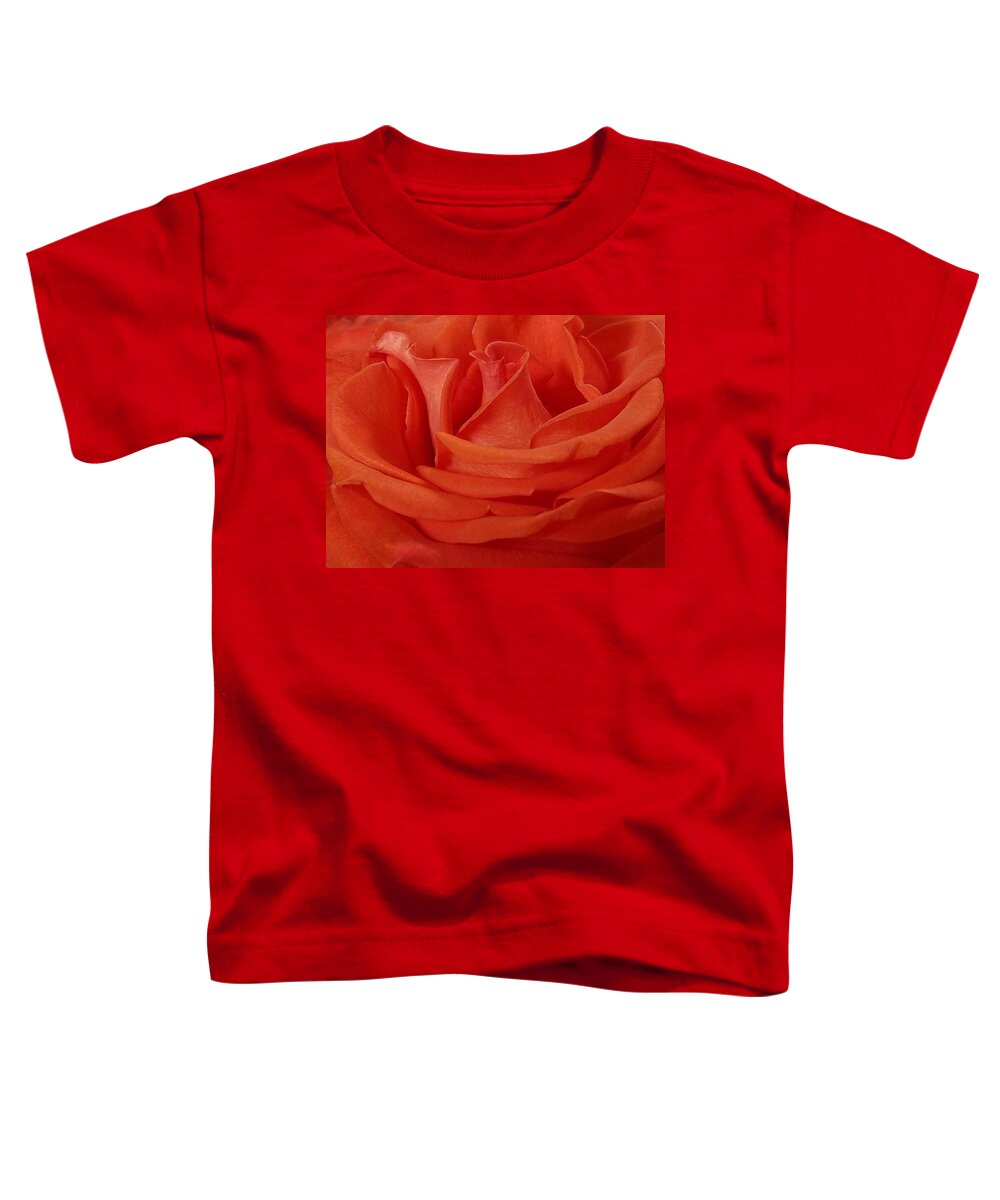 Flowers Toddler T-Shirt featuring the photograph Georgia's Rose by Suzy Piatt