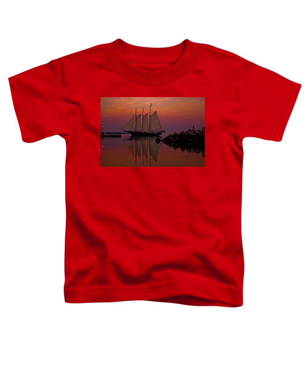  Toddler T-Shirt featuring the photograph Sunset sail by Stephen Dorton