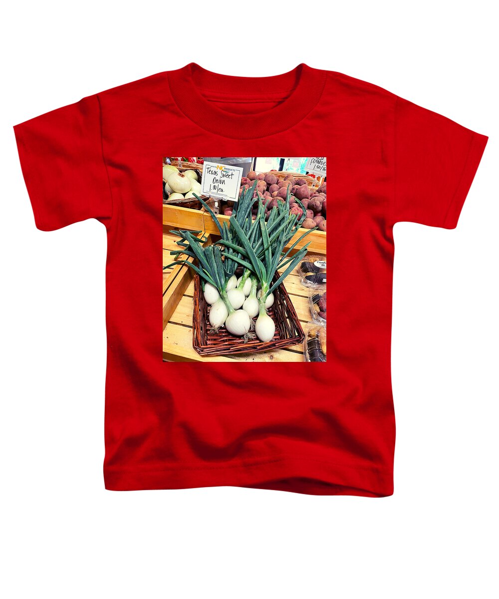 Onion Toddler T-Shirt featuring the photograph Sweet Onion Sale by Lee Darnell