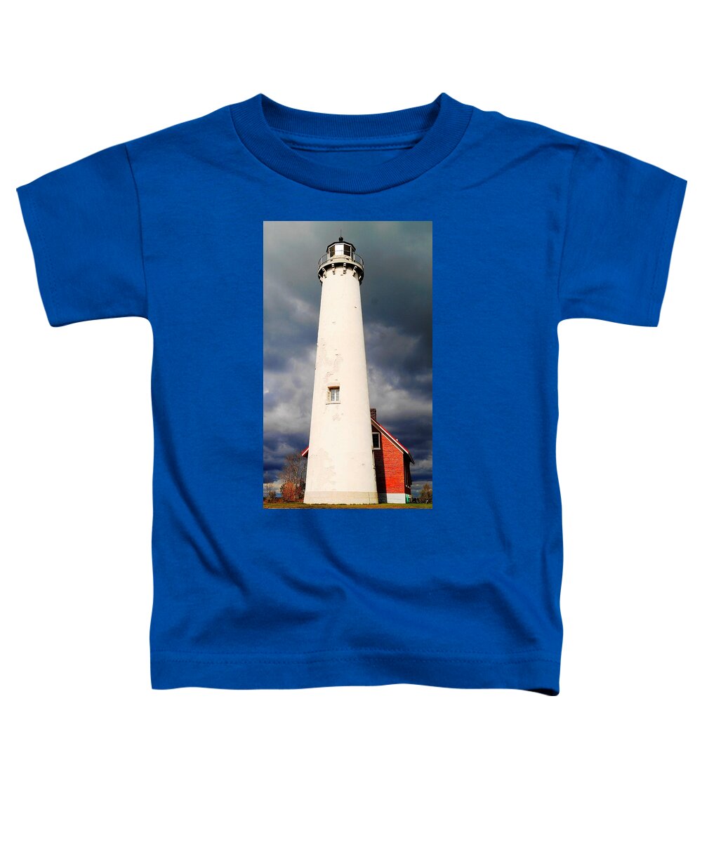 Tawas State Park Toddler T-Shirt featuring the photograph November Coming by Daniel Thompson