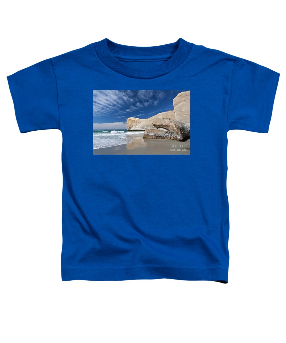 Landscape Toddler T-Shirt featuring the photograph Tunnel Beach 1 by Werner Padarin