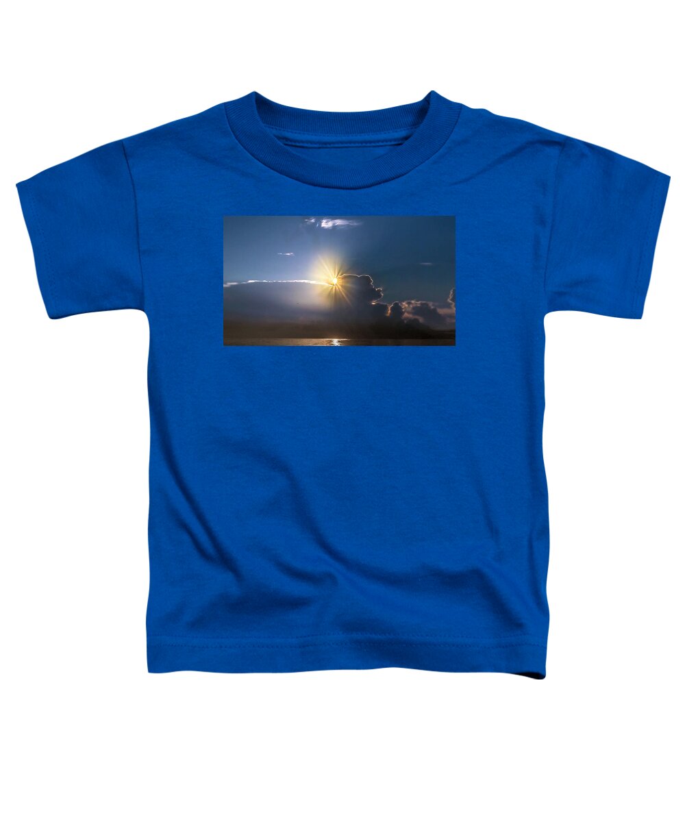Jekyll Island Toddler T-Shirt featuring the photograph A Starry Cloudy Sunrise by Ed Williams