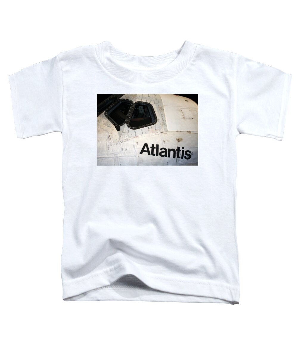 Kennedy Space Center Toddler T-Shirt featuring the photograph Atlantis Up Close by David Nicholls
