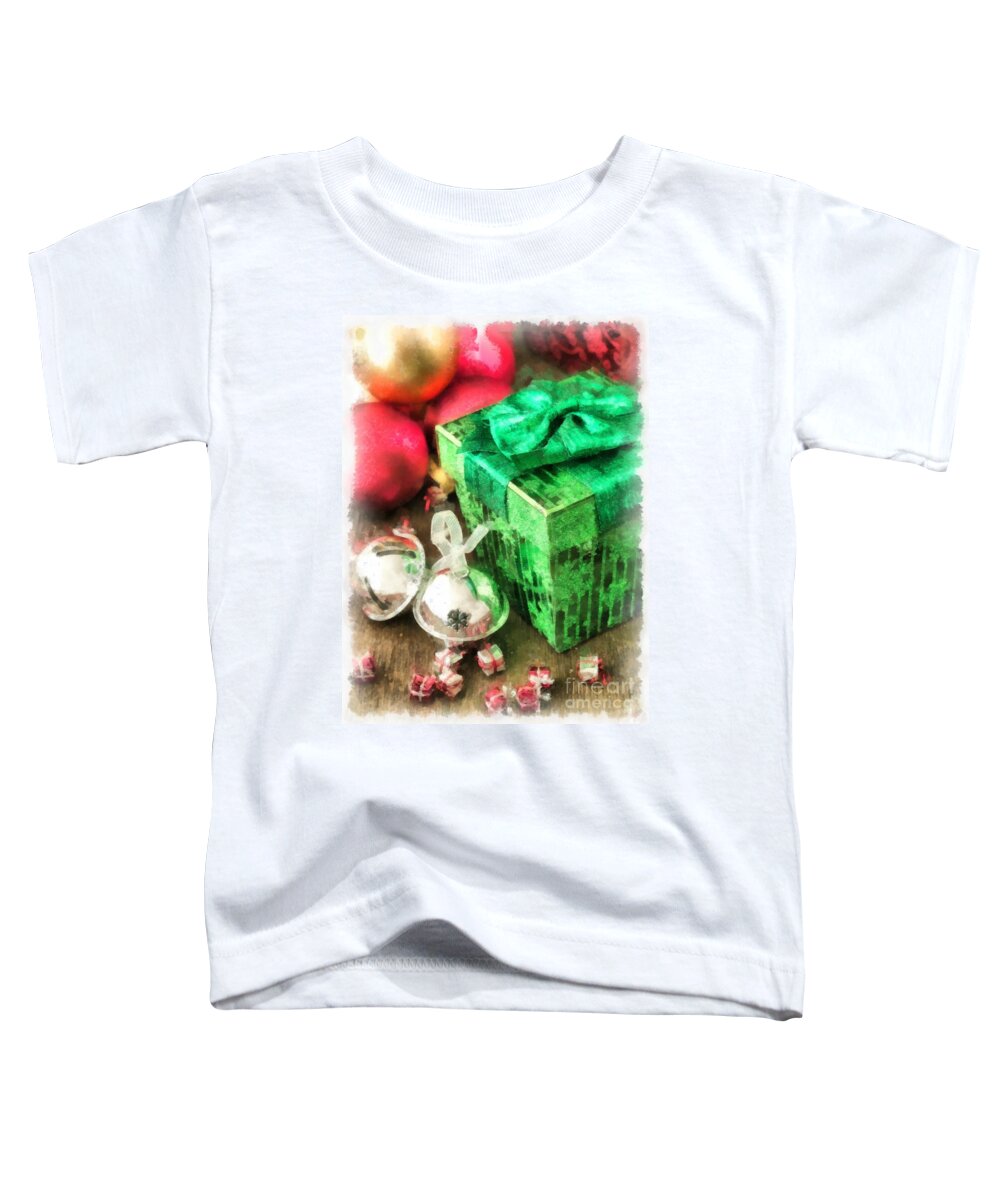 Christmas Toddler T-Shirt featuring the photograph Christmas Card by Edward Fielding
