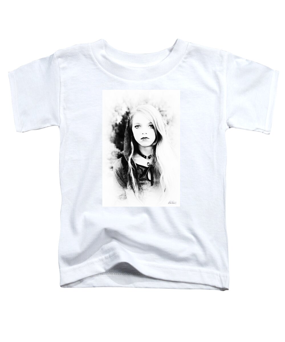 Seer Toddler T-Shirt featuring the photograph Petite Seer by Diana Haronis