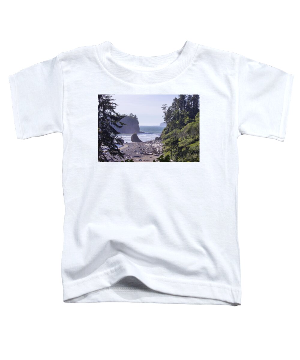  Beach Toddler T-Shirt featuring the photograph Ruby Beach by Cathy Anderson
