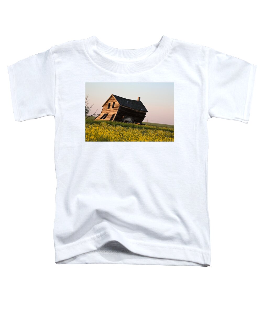 Abandoned Toddler T-Shirt featuring the photograph Weathered old farm house in scenic Saskatchewan #1 by Mark Duffy