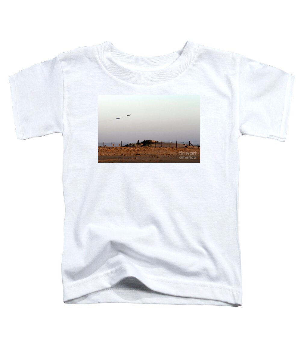 Usa Toddler T-Shirt featuring the photograph Takeoff by Henrik Lehnerer