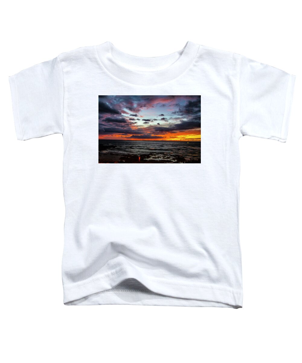 Sunset Toddler T-Shirt featuring the photograph Hawaii Sun Set A by Phyllis Spoor