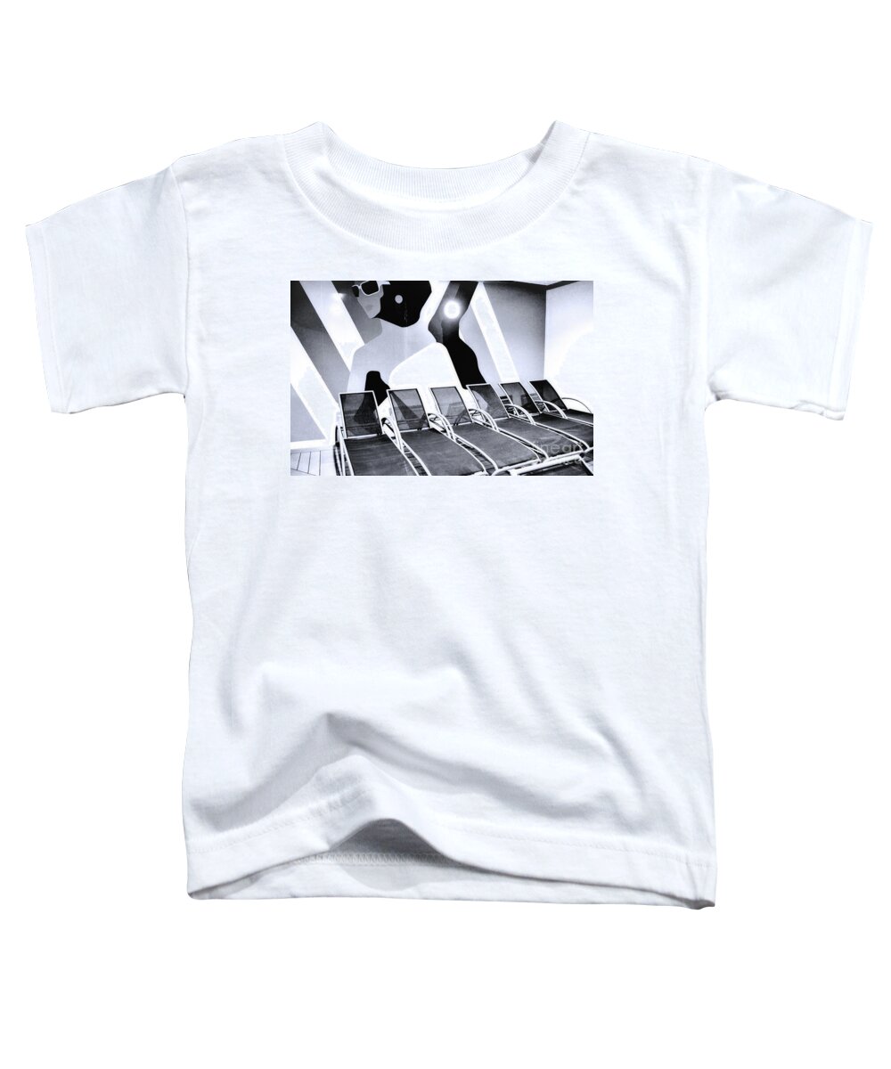 America Toddler T-Shirt featuring the photograph Catching Rays by Robyn King