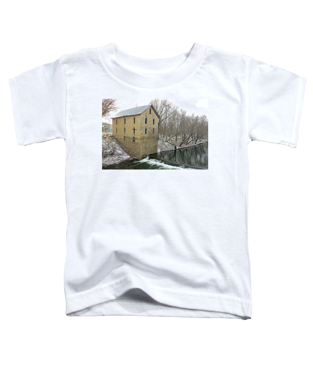 Ks Toddler T-Shirt featuring the photograph Cedar Point Chill by Christopher McKenzie