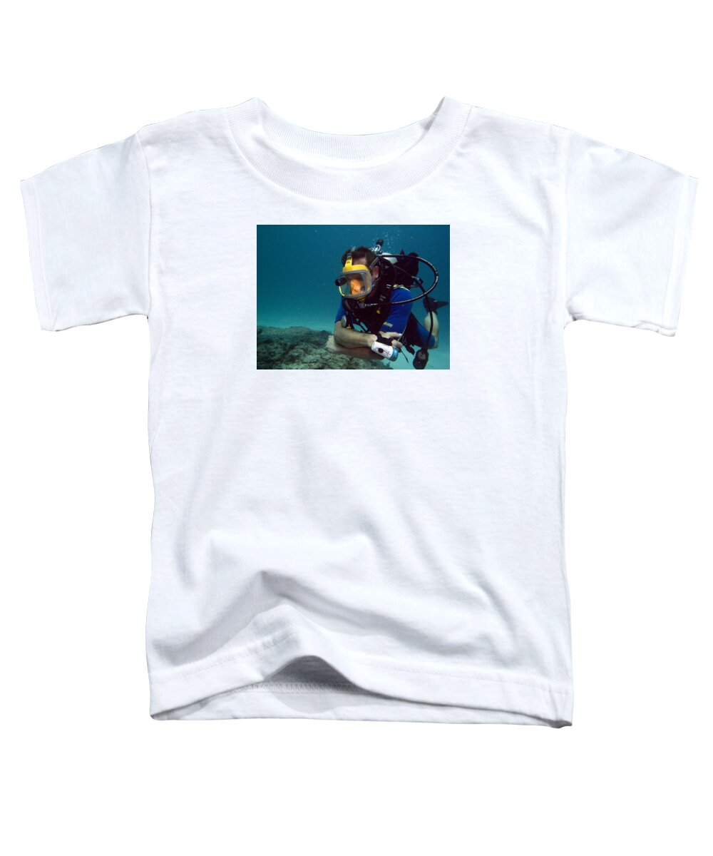 Scuba Toddler T-Shirt featuring the photograph Dave in the Mask by Matt Swinden