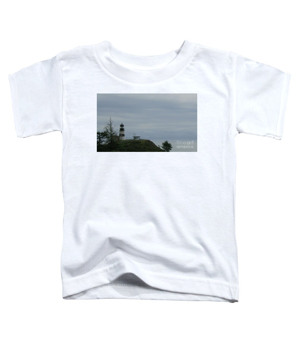 Lighthouse Toddler T-Shirt featuring the photograph Lighthouse at Cape Disappointment by Suzanne Lorenz