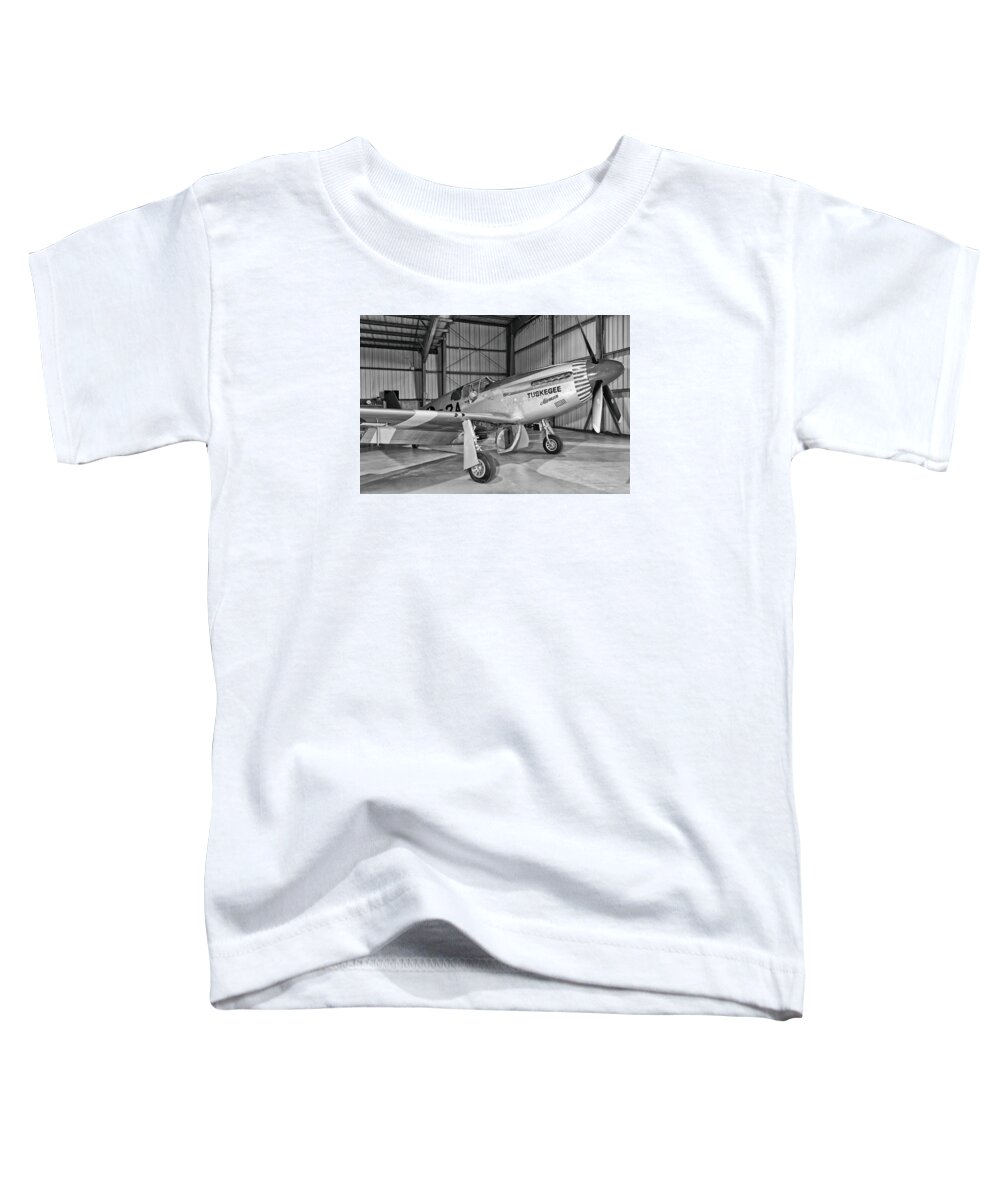 D7k; 4931; Art; P51; P51c; Mustang; Red; Tails; Tuskegee; Airmen; World; War; Ii; Fighter; Aviation; Aircraft; Airplane; Plane; Attack; Protect; Bombers; Heroes; Heroic; Hero; Propeller; Prop; Speed; Weapon; Deadly; Military Toddler T-Shirt featuring the photograph Red Tails Mustang by Chris Buff