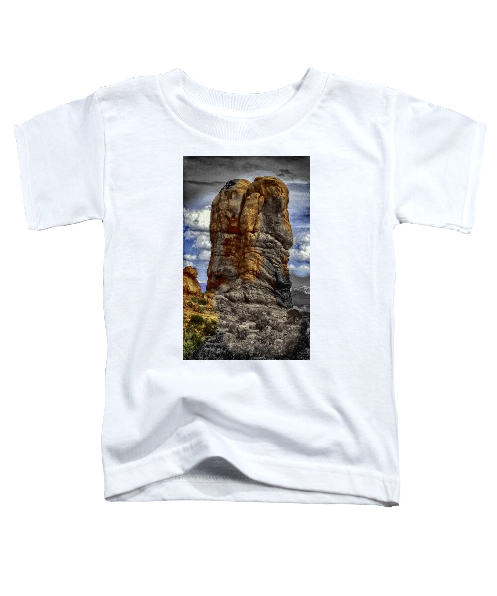Landscape Toddler T-Shirt featuring the digital art Standing Tall by Richard Baron