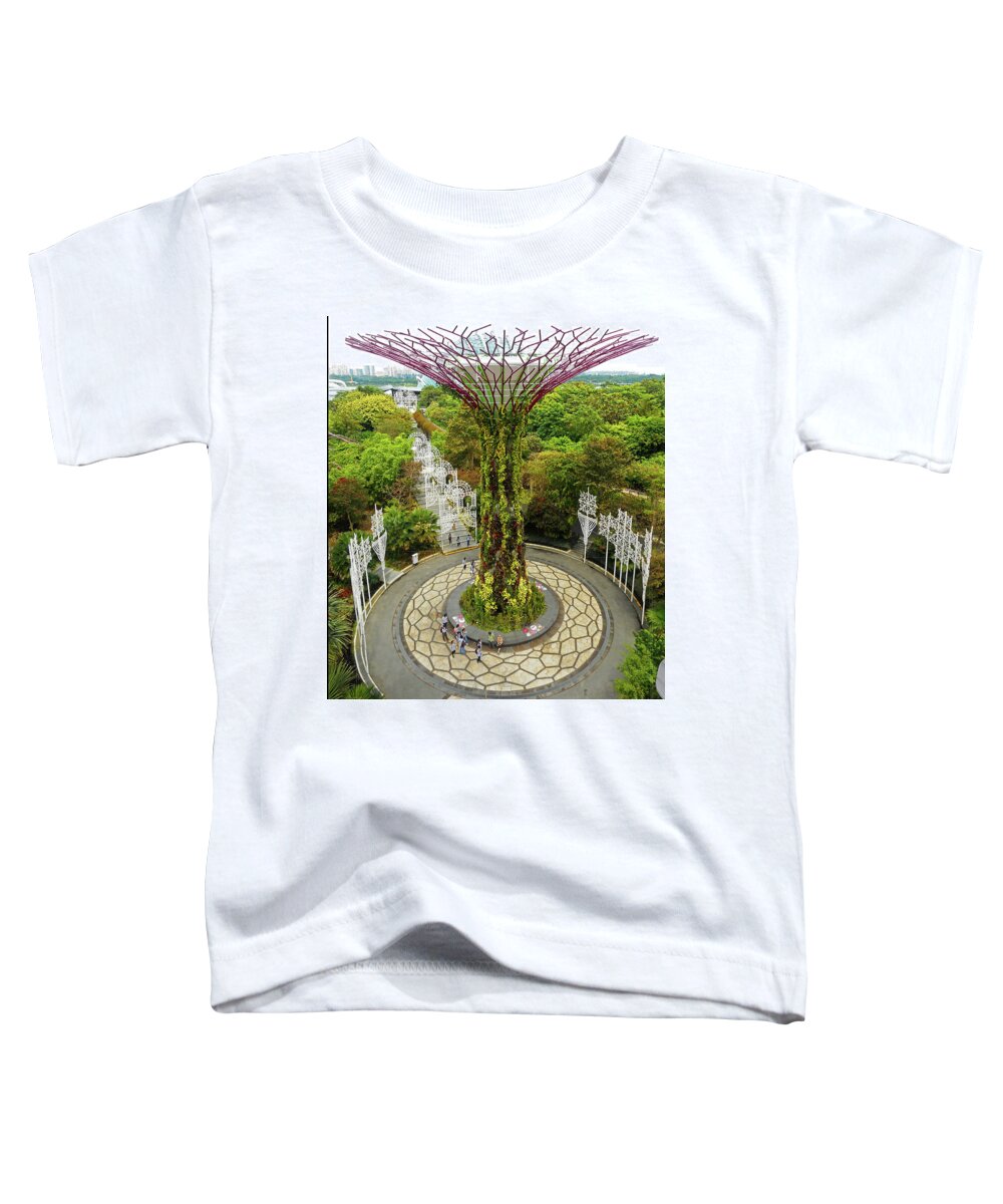Gardens By The Bay Toddler T-Shirt featuring the photograph Super Trees 30 by Ron Kandt