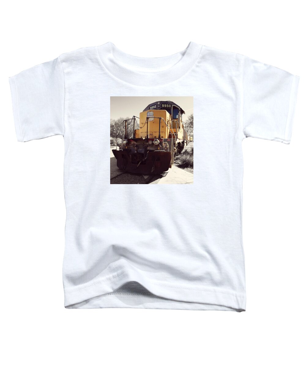 Train Toddler T-Shirt featuring the photograph Union Pacific No. 9950 by Brad Hodges
