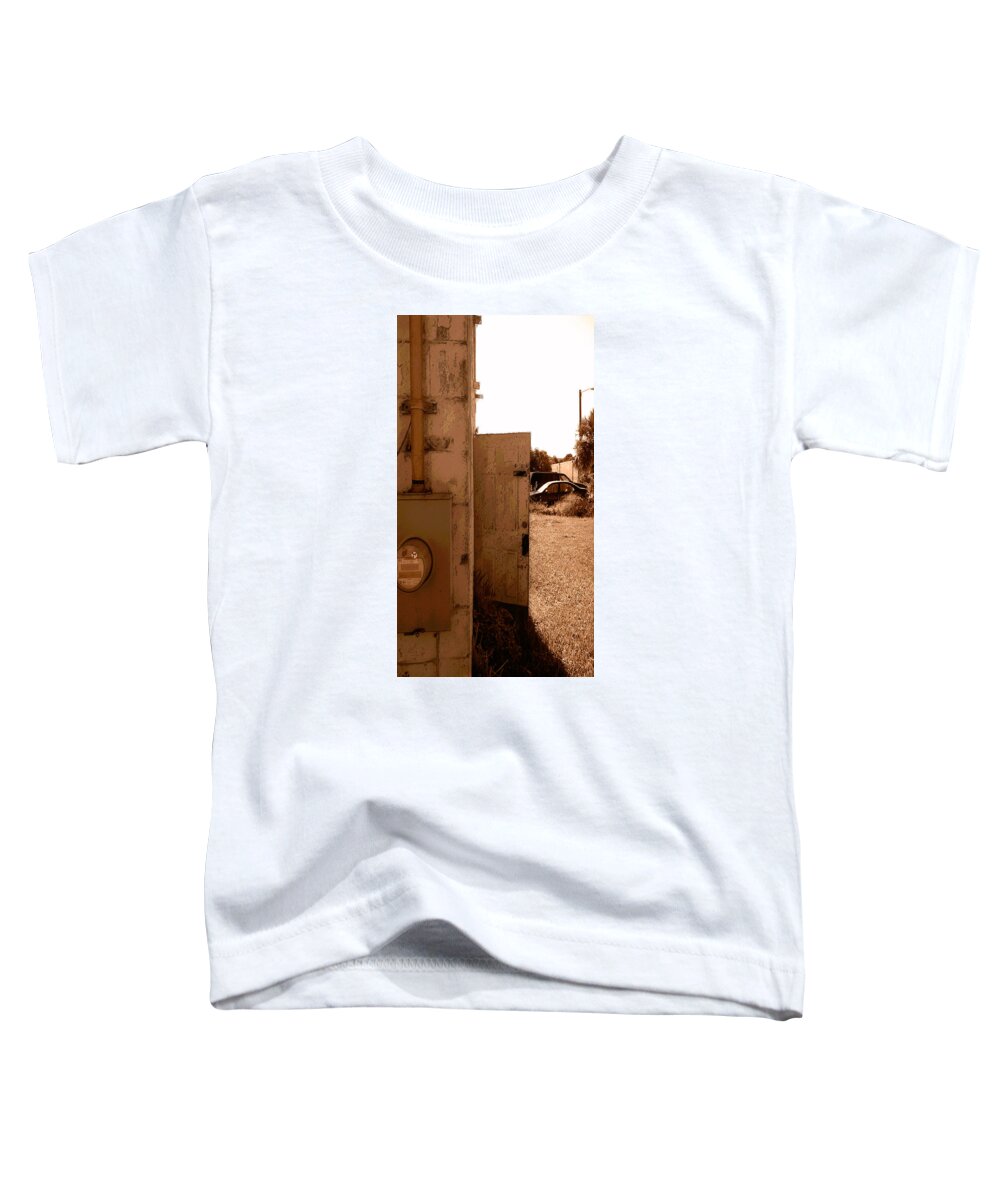 Steve Sperry Mighty Sight Studio Photo Art Tampa Junk Yard Toddler T-Shirt featuring the photograph Wide Open by Steve Sperry