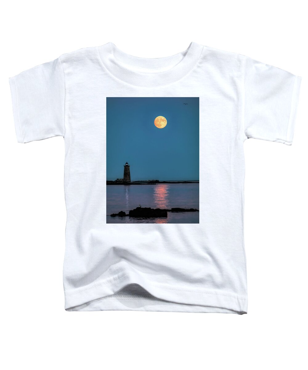 Maine Lighthouse Toddler T-Shirt featuring the photograph Supermoon rises over WhaleBack a Maine Lighthouse-Digital Art by Jeff Folger