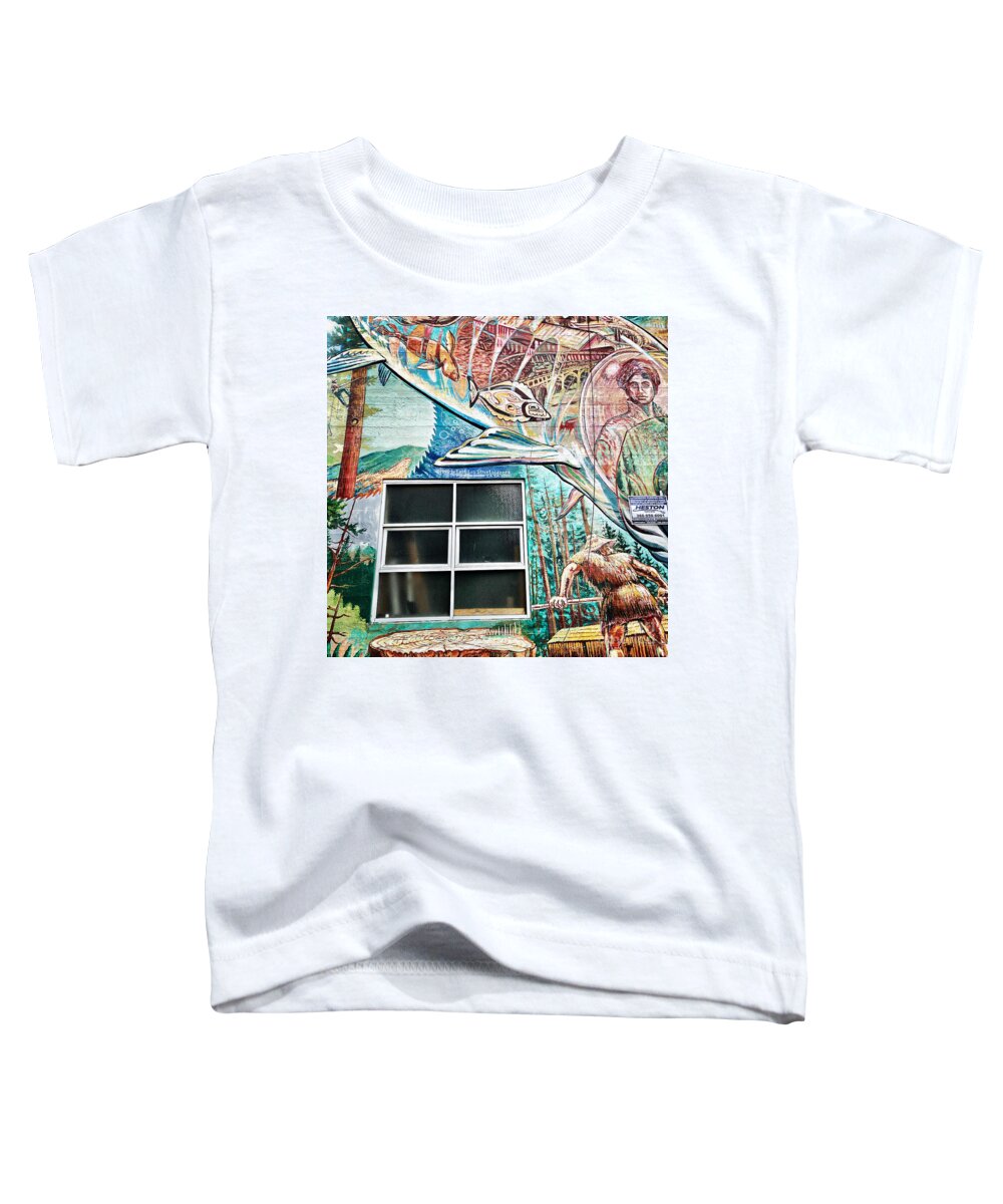 Bellingham Toddler T-Shirt featuring the photograph Bellingham window in mural. by Suzanne Lorenz
