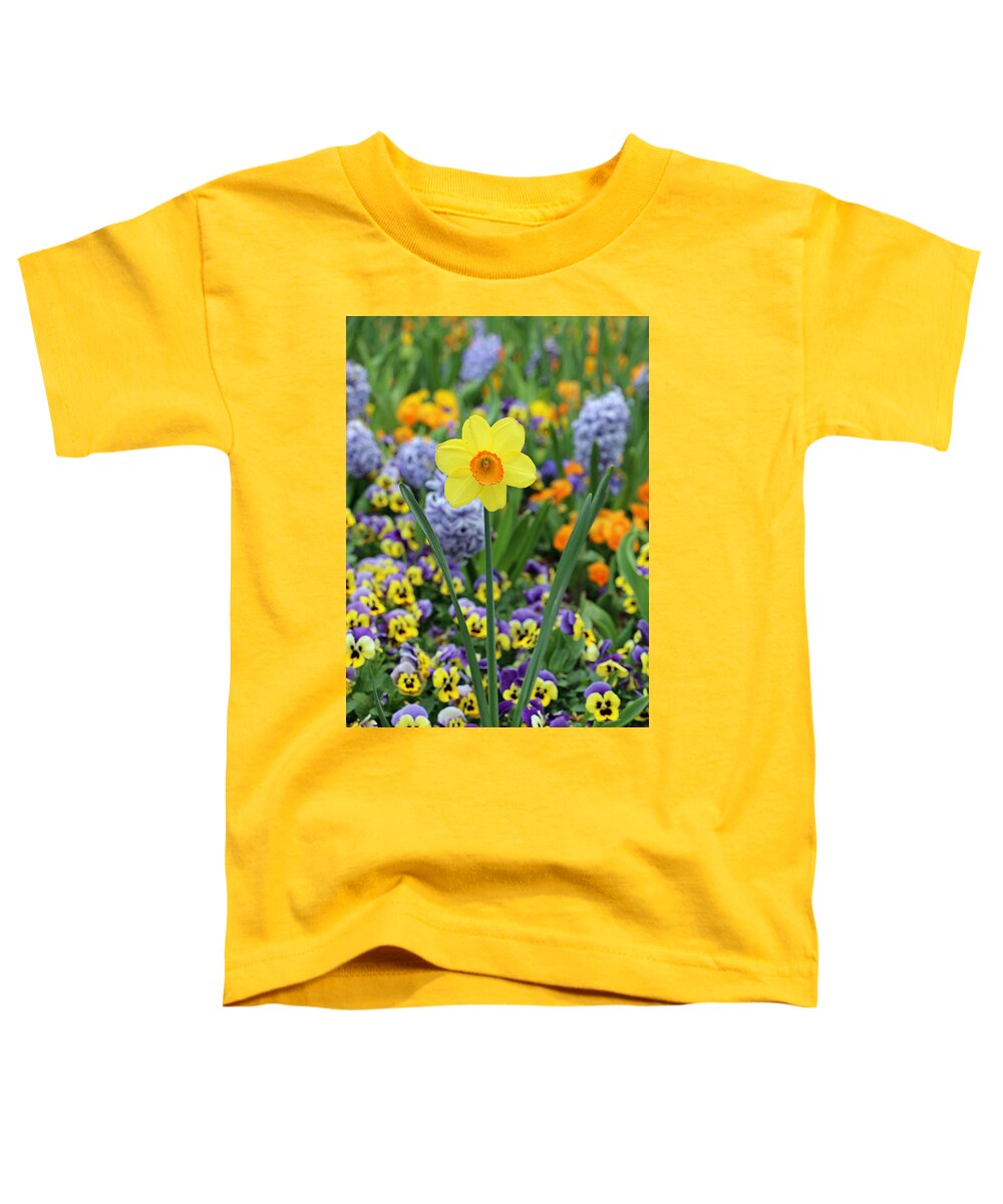 Daffodil Toddler T-Shirt featuring the photograph Texas Blooms 48 by Pamela Critchlow