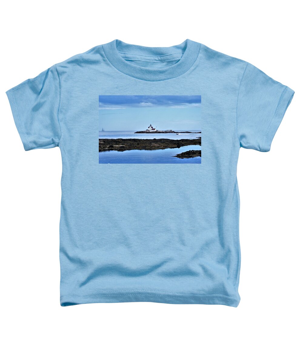 Lighthouse Toddler T-Shirt featuring the photograph Cuckholds LIght by Lois Lepisto
