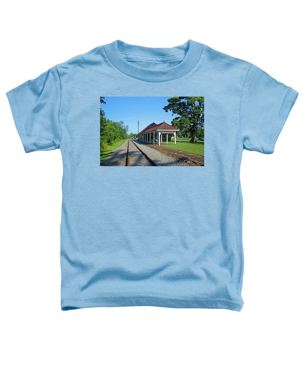 Train Station Toddler T-Shirt featuring the photograph Orchard Park 1004 by Guy Whiteley