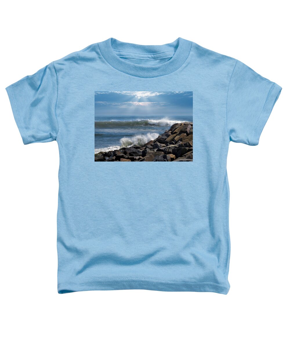 Montauk Point Toddler T-Shirt featuring the photograph Sea Spray on the Rocks by Nina Bradica